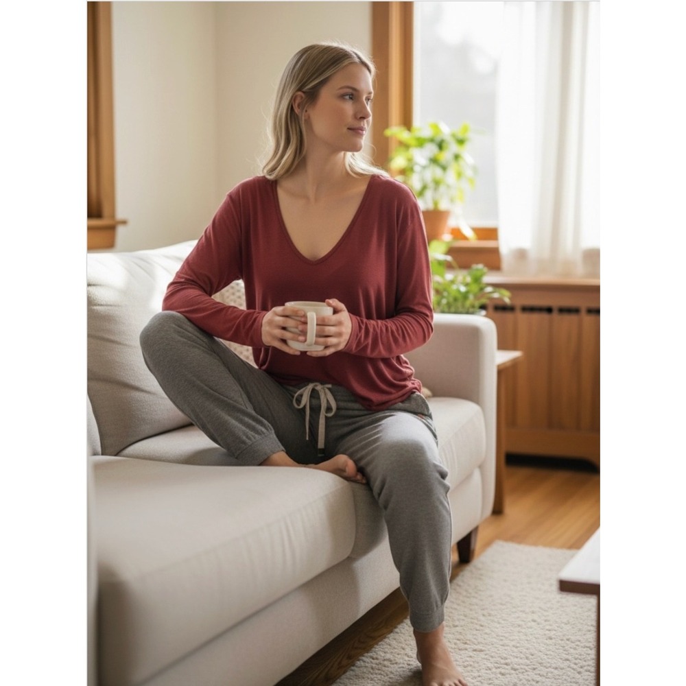 Girlfriend Collective Women's Nighttime Scoopneck Long Sleeve Top S